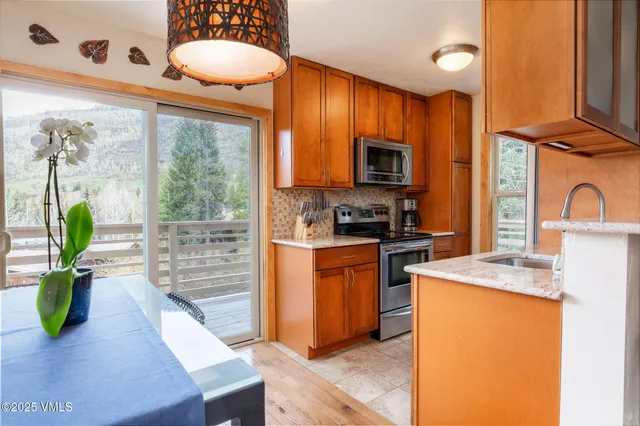 $879,000 | 5024 Main Gore Drive South, Unit 16, Vail, CO 81657