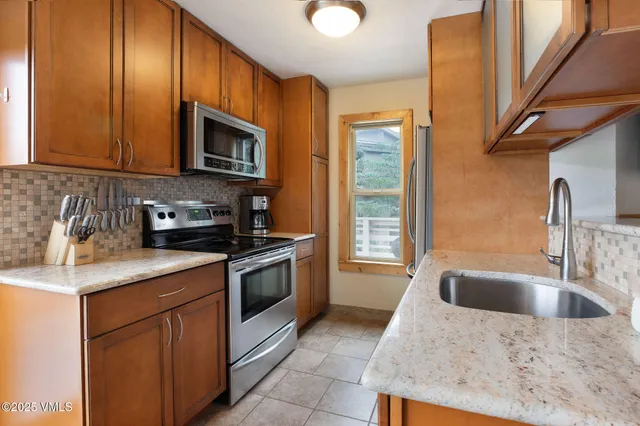 $879,000 | 5024 Main Gore Drive South, Unit 16, Vail, CO 81657