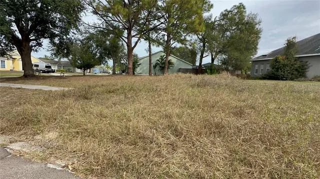 $180,000 | 236 Lookout Drive, Apollo Beach, FL 33572