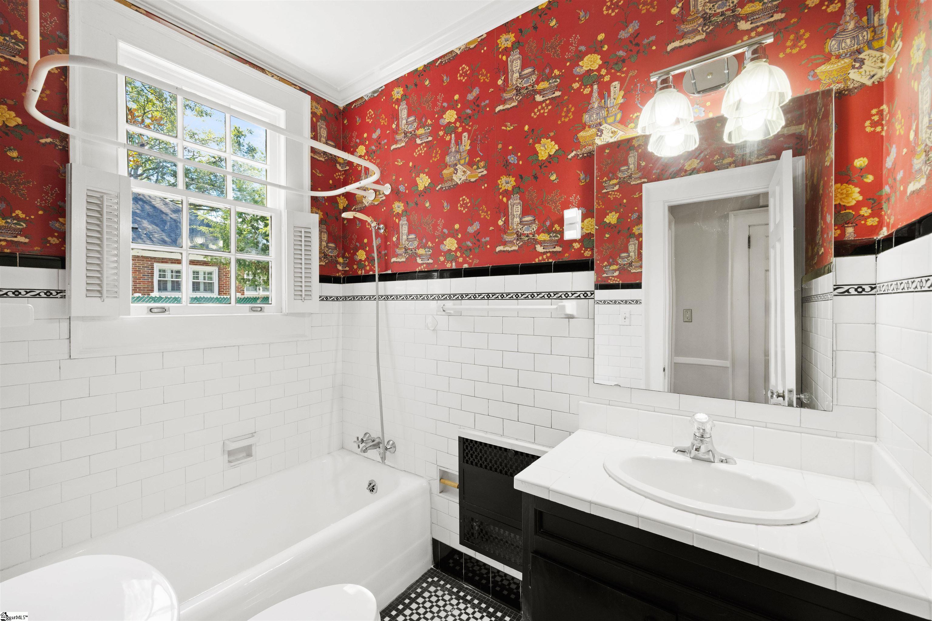 305 North Main Street Greer, SC 29650 - Photo 26 of 40