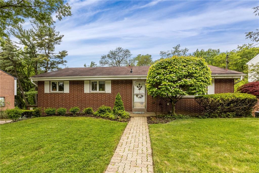 157 Kingsdale Road Pittsburgh, PA 15221 - Photo 3 of 34 Gallery Image 3