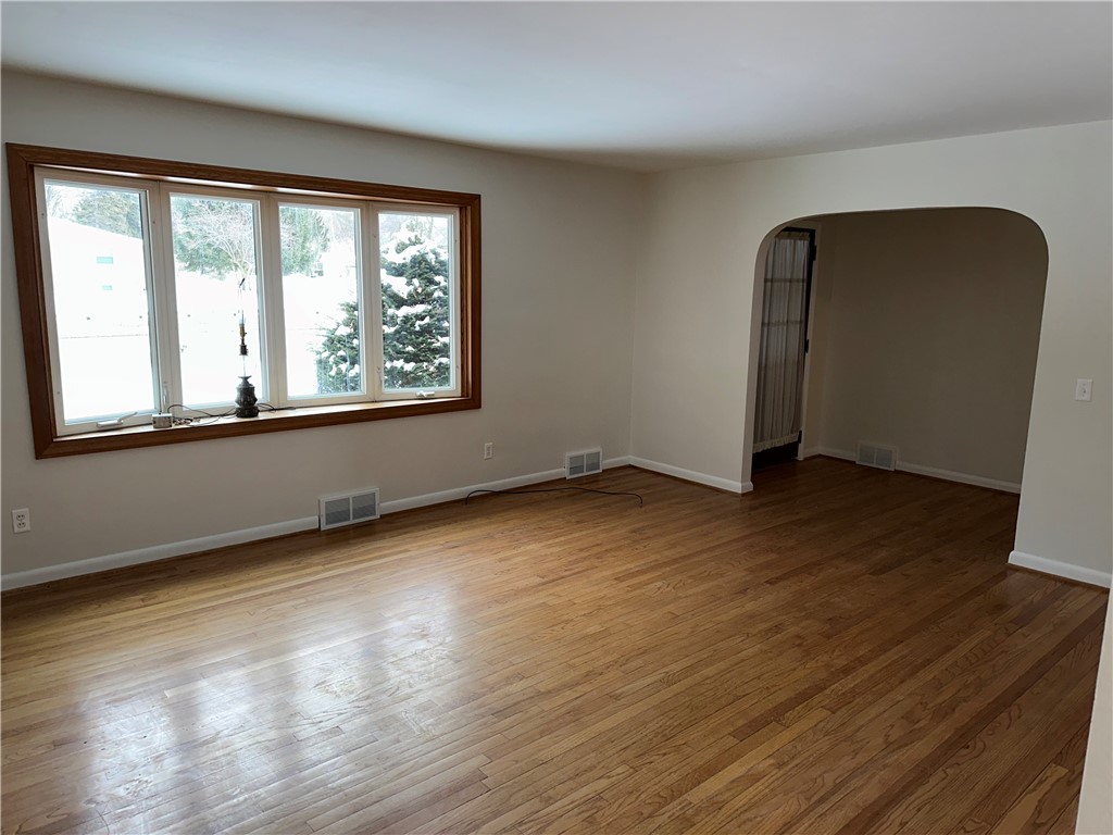 933 Bay Road, Unit 1 Webster, NY 14580 - Photo 16 of 32