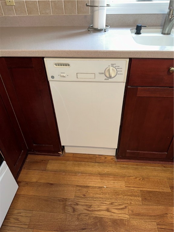 933 Bay Road, Unit 1 Webster, NY 14580 - Photo 10 of 32