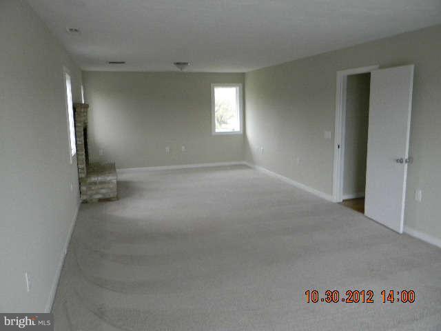 1403 Love Point Road Stevensville, MD 21666 - Photo 17 of 30 Upper Level 2 Master w/FP