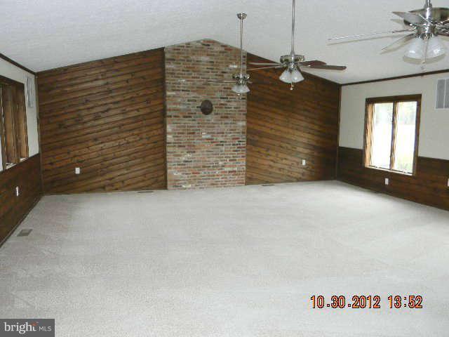 1403 Love Point Road Stevensville, MD 21666 - Photo 3 of 30 Entertainment/Game Room