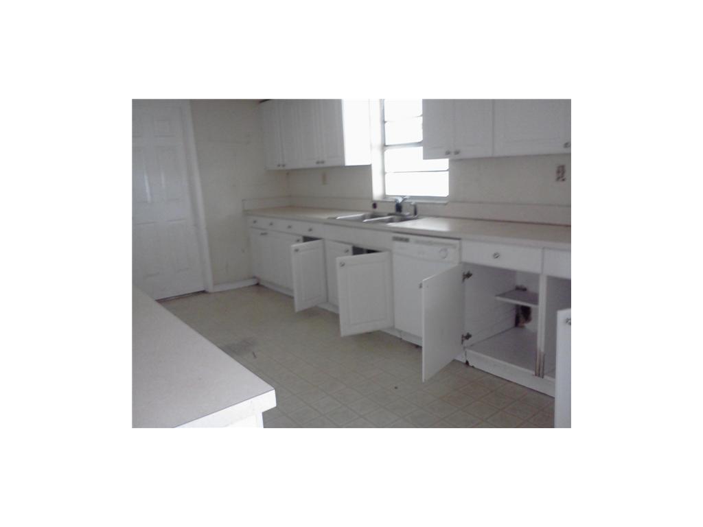 7304 Pensacola Road Fort Pierce, FL 34951 - Photo 3 of 6 Gallery Image 3