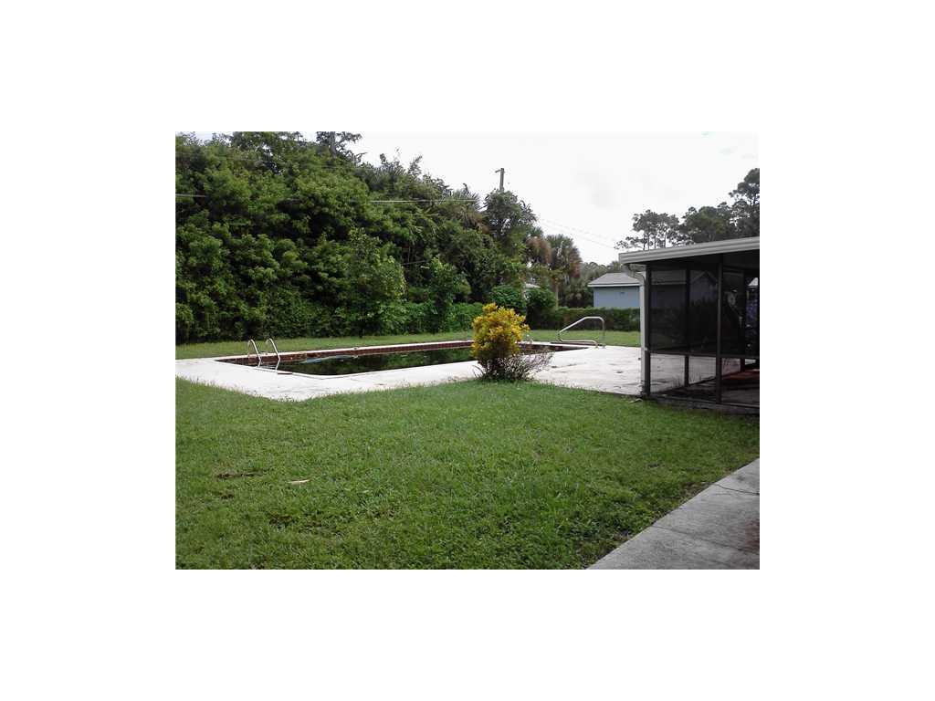 7304 Pensacola Road Fort Pierce, FL 34951 - Photo 4 of 6 Gallery Image 4