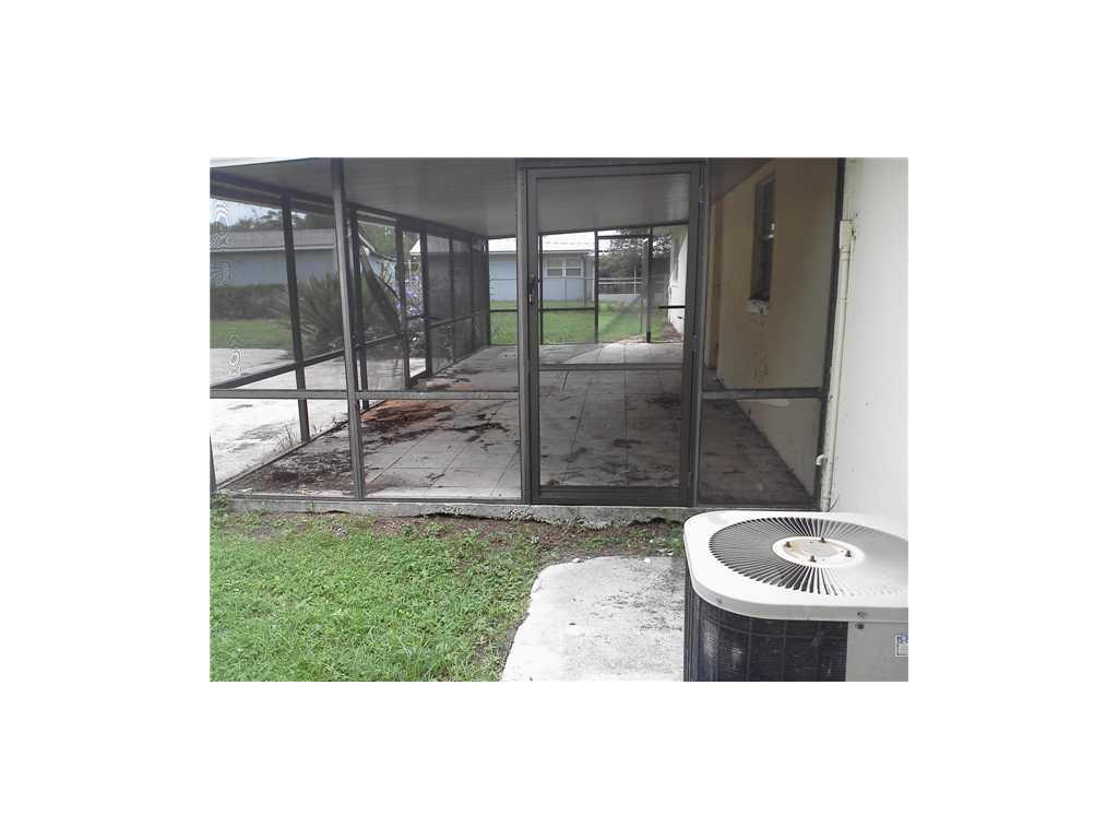 7304 Pensacola Road Fort Pierce, FL 34951 - Photo 6 of 6 Gallery Image 6