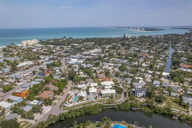 $6,000 | 357 Tierra Mar Lane, Unit 5, Sarasota, FL 34242