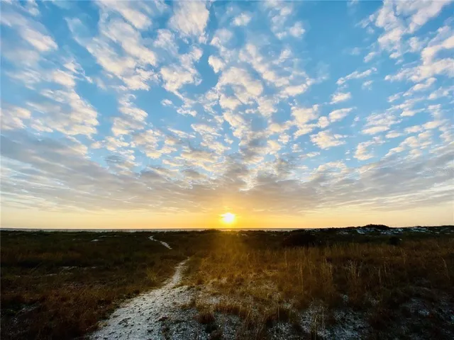 $6,000 | 357 Tierra Mar Lane, Unit 5, Sarasota, FL 34242