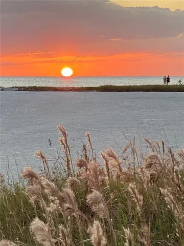 $6,000 | 357 Tierra Mar Lane, Unit 5, Sarasota, FL 34242