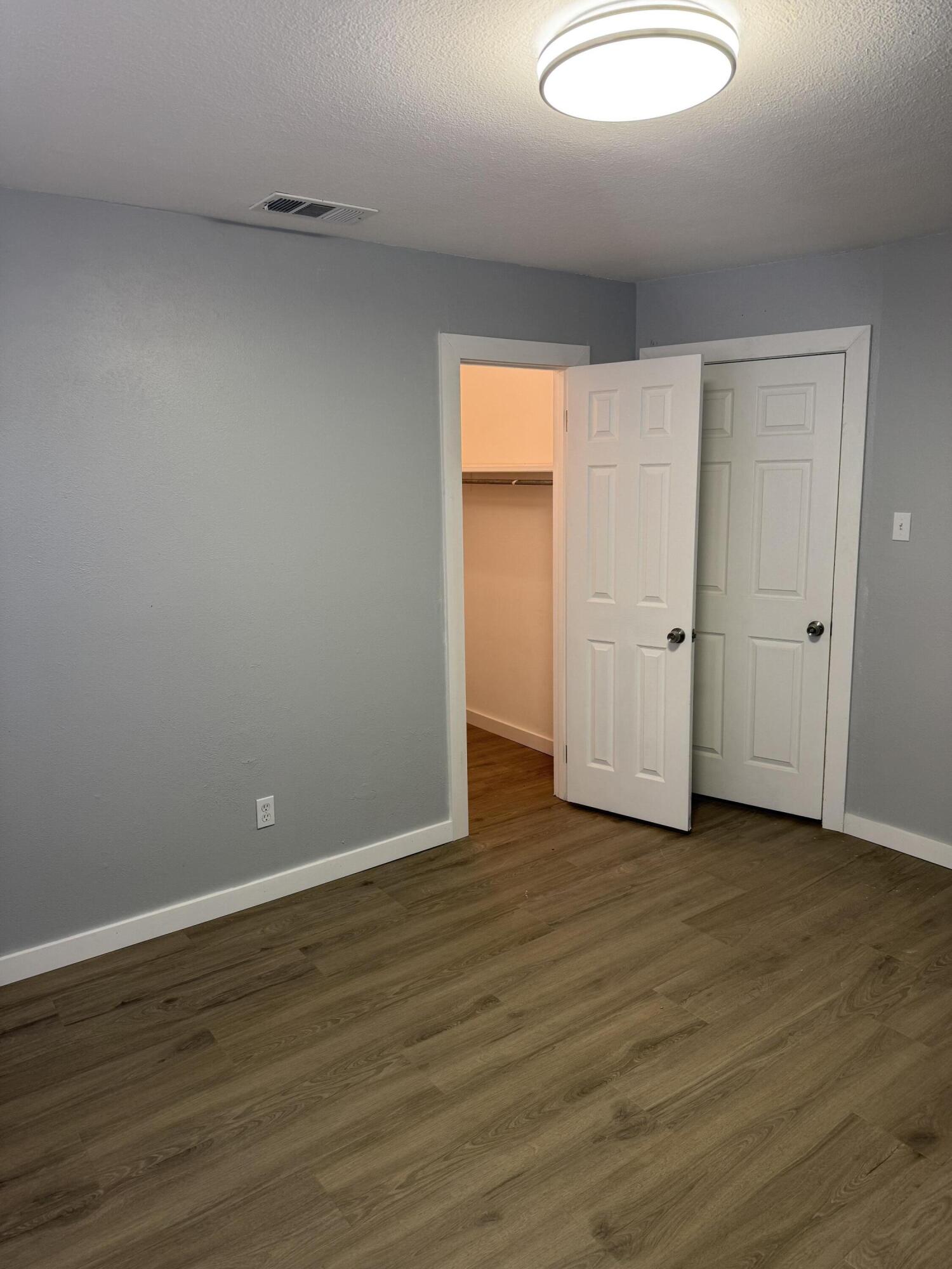 4315 59th Street Lubbock, TX 79413 - Photo 12 of 18 IMG_6154