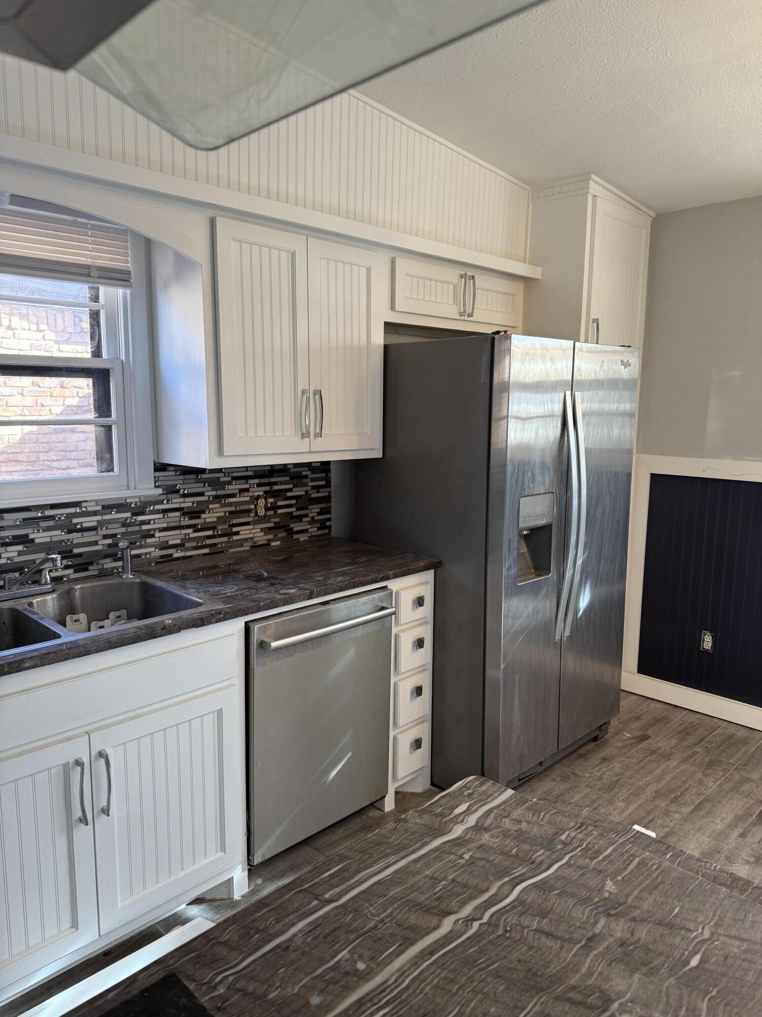 4315 59th Street Lubbock, TX 79413 - Photo 4 of 18 IMG_6168