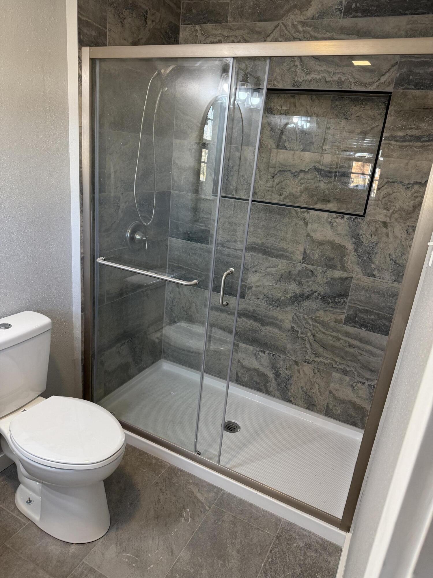 4315 59th Street Lubbock, TX 79413 - Photo 6 of 18 IMG_6142