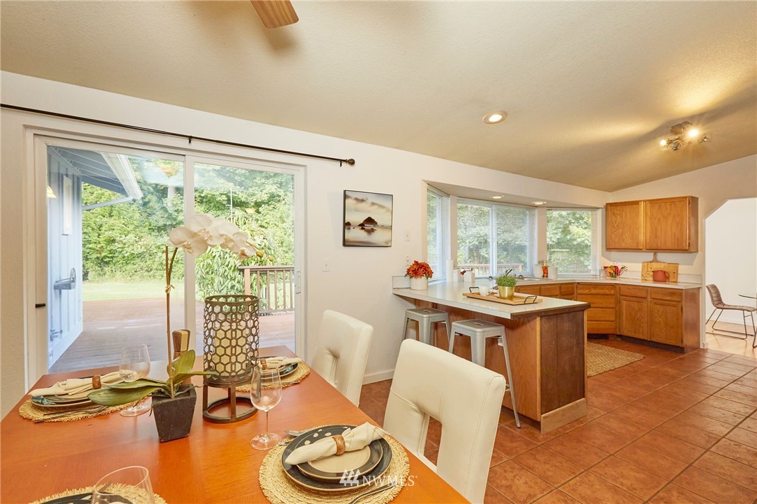 3128 Woods Road East Port Orchard, WA 98366 - Photo 14 of 40 Gallery Image 14