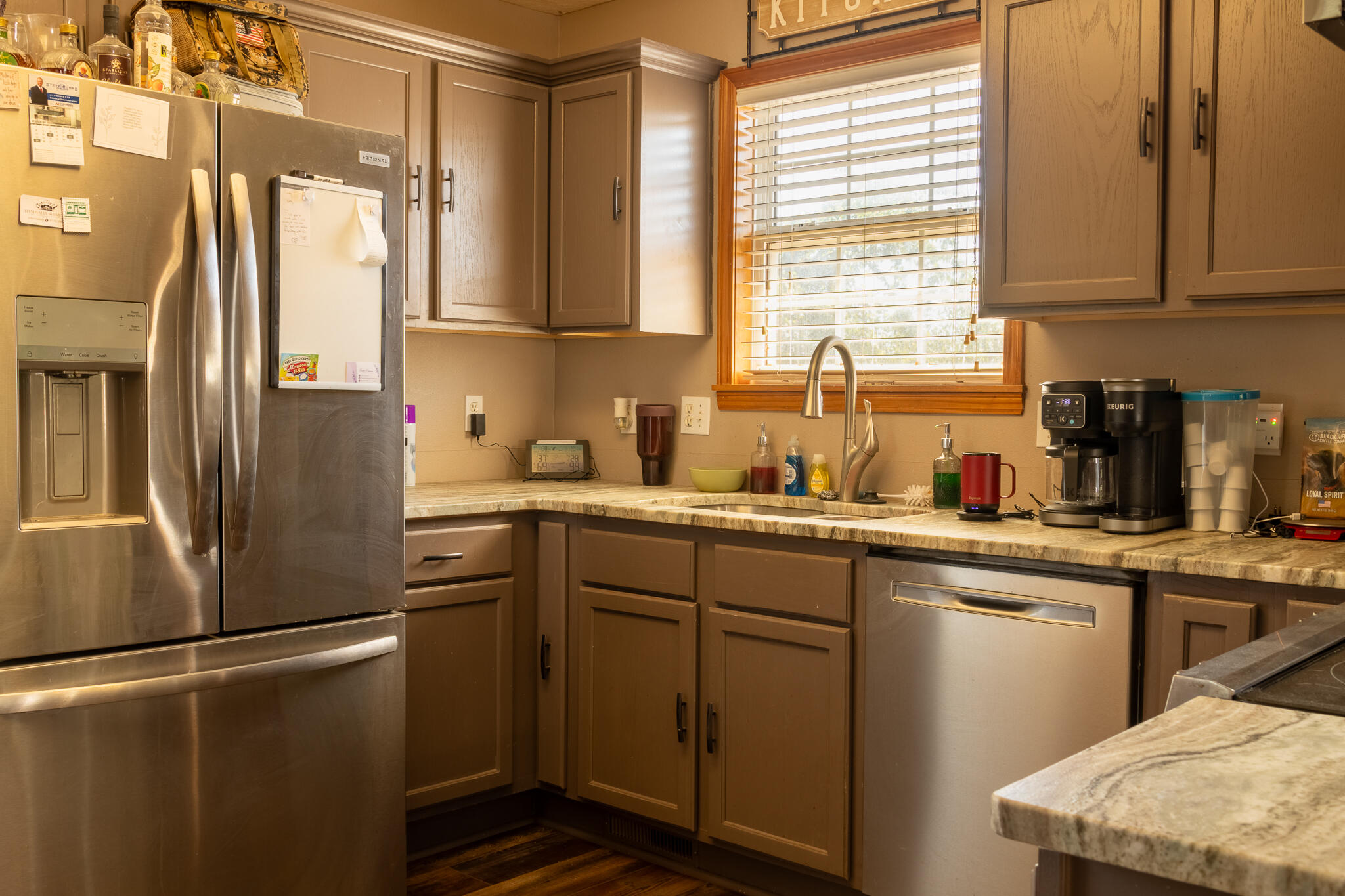 403 West Chestnut Road Nixa, MO 65714 - Photo 5 of 15 403wChestnut(15of35)