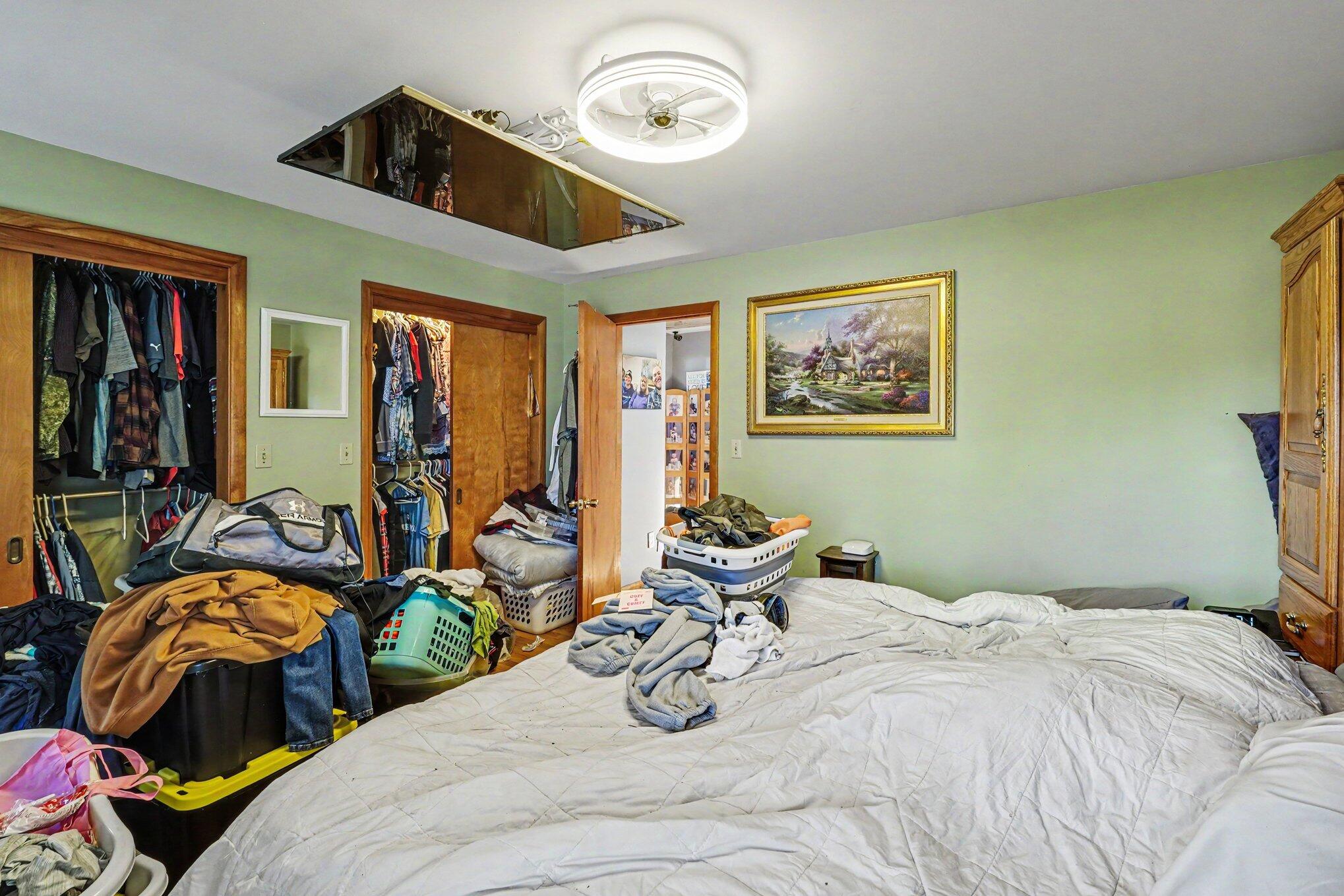 9235 Lapeer Road Davison, MI 48423 - Photo 11 of 27 010_file_5699