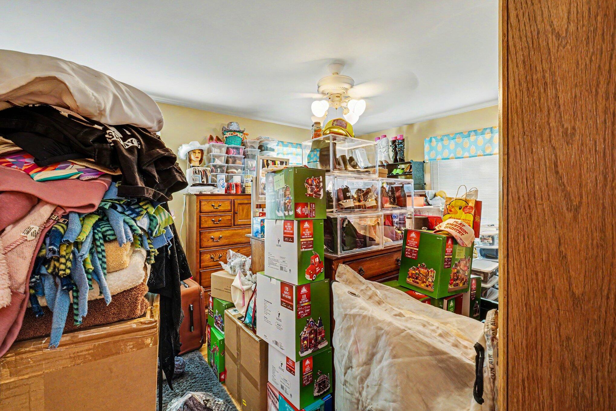 9235 Lapeer Road Davison, MI 48423 - Photo 14 of 27 013_file_7697