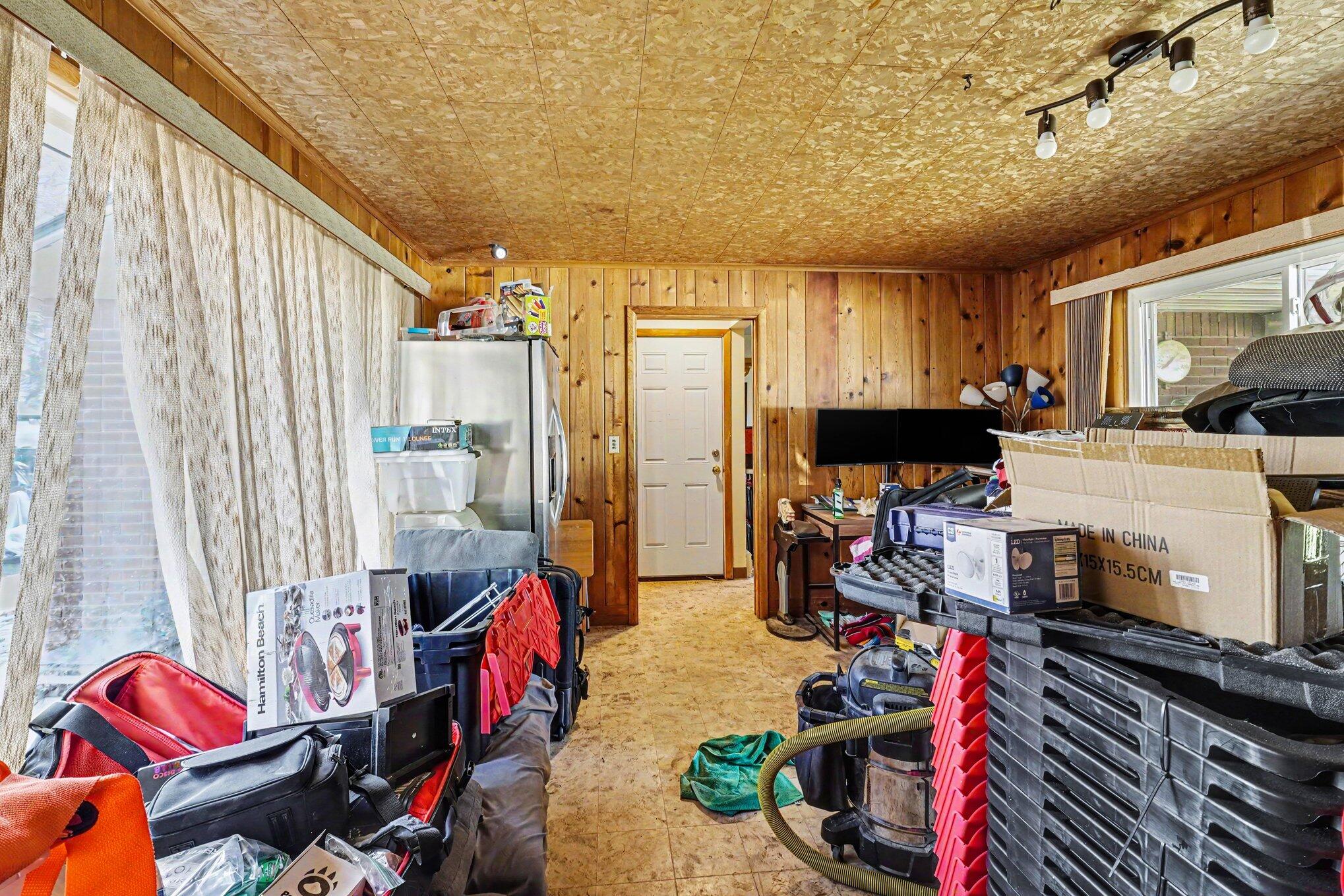 9235 Lapeer Road Davison, MI 48423 - Photo 17 of 27 016_file_2893