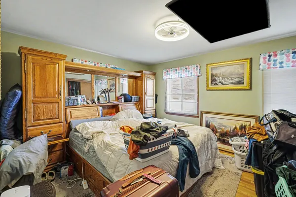 $309,900 | 9235 Lapeer Road, Davison, MI 48423