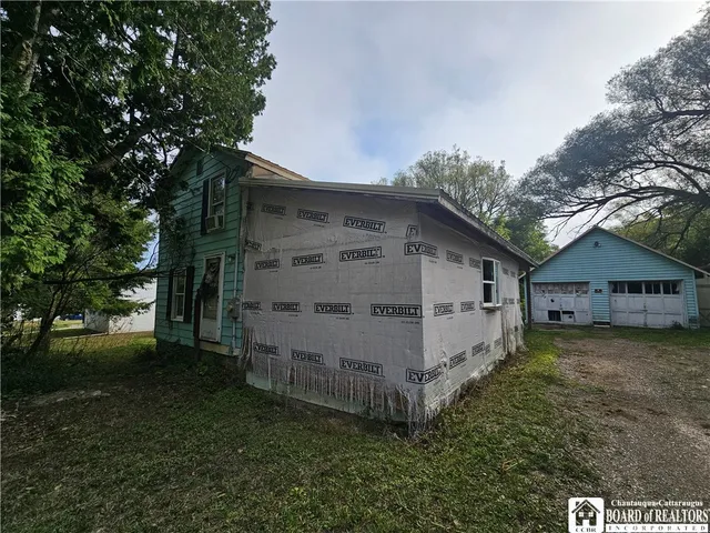 $30,000 | 557 Indiana Avenue, Olean, NY 14760