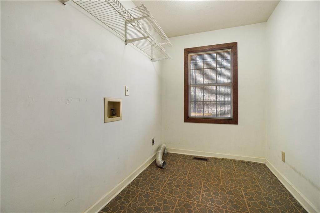 5295 Ridge Road Douglasville, GA 30134 - Photo 20 of 35 a view of an empty room with a window