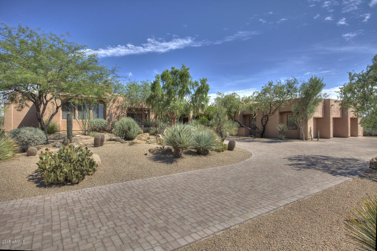 9527 Romping Road Carefree, AZ 85377 - Photo 4 of 40 Private on 1.7 Acres