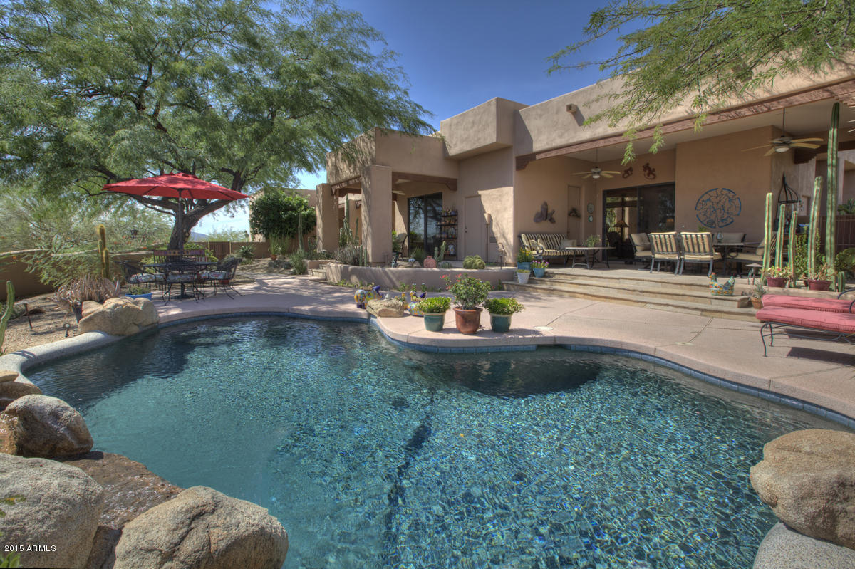 9527 Romping Road Carefree, AZ 85377 - Photo 7 of 40 Sparkling Pool