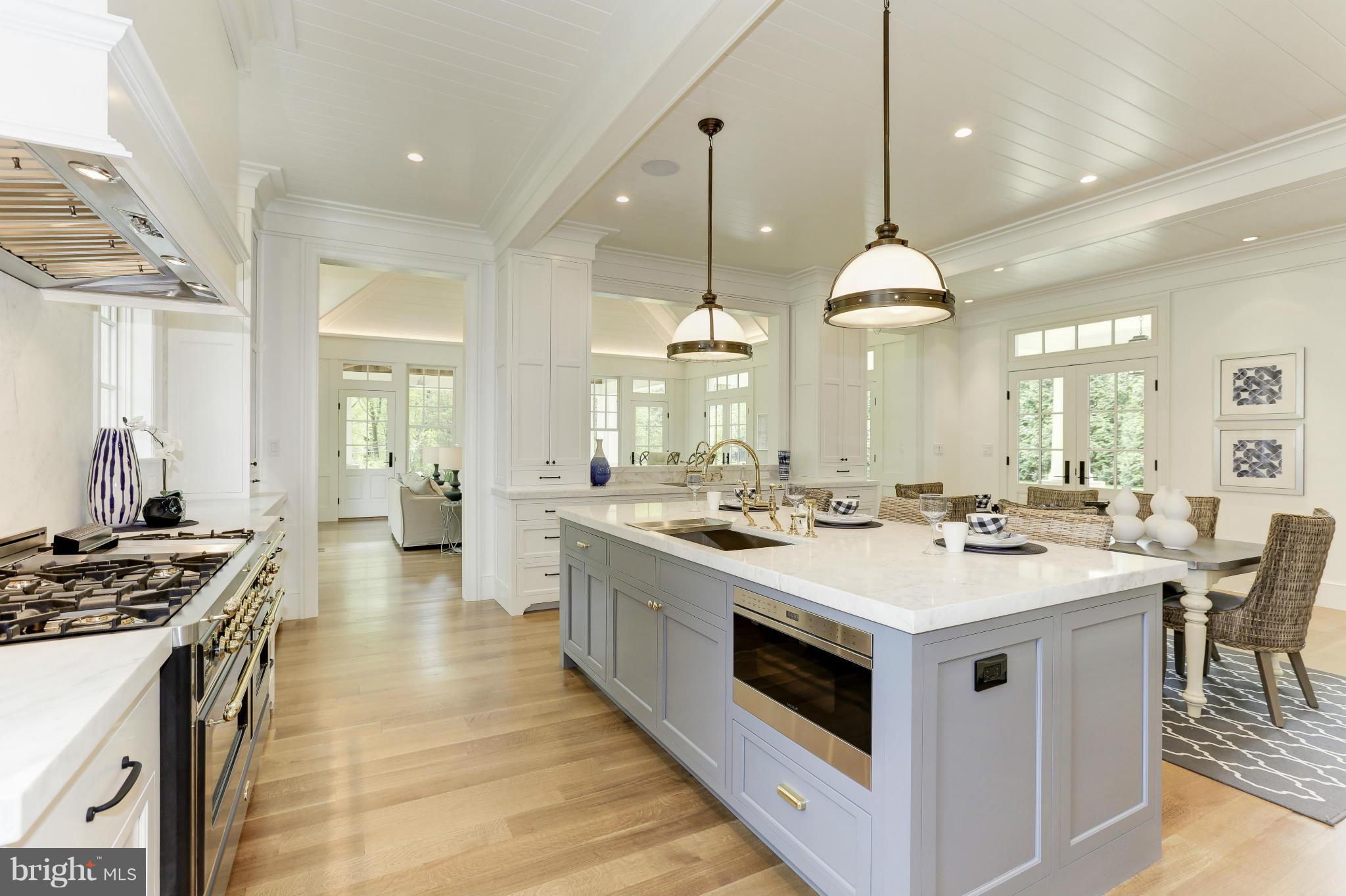 1103 Towlston Road McLean, VA 22102 - Photo 7 of 30 Kitchen