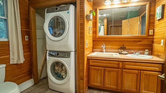 $299,900 | 5641 South Pere Marquette Highway, Ludington, MI 49431