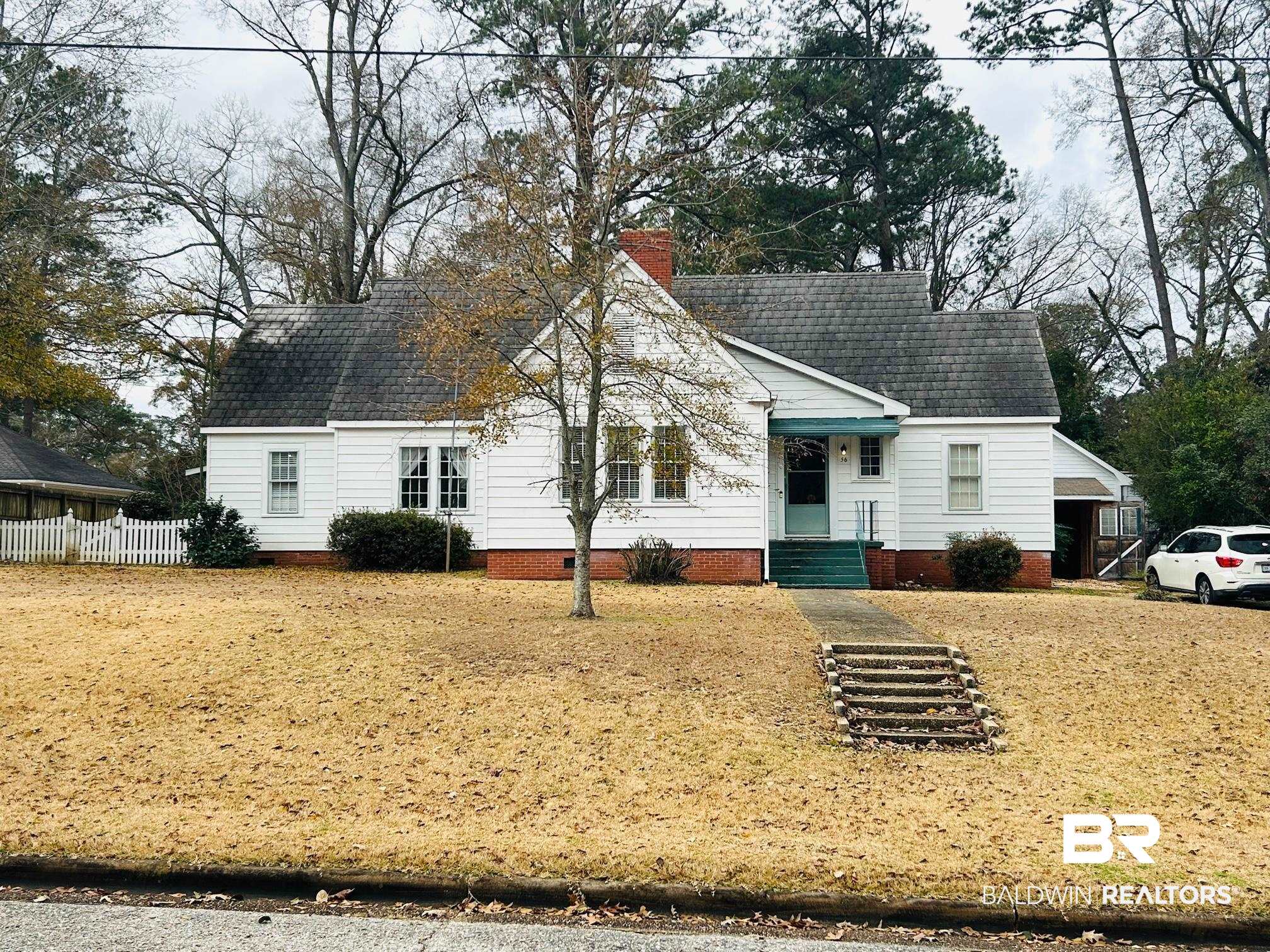 56 Academy Street Monroeville, AL 36460 - Photo 1 of 18