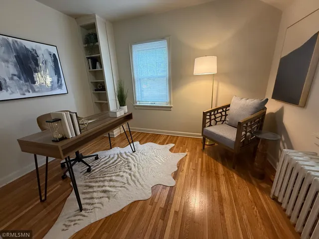 $329,900 | 1090 16th Avenue Southeast, Minneapolis, MN 55414