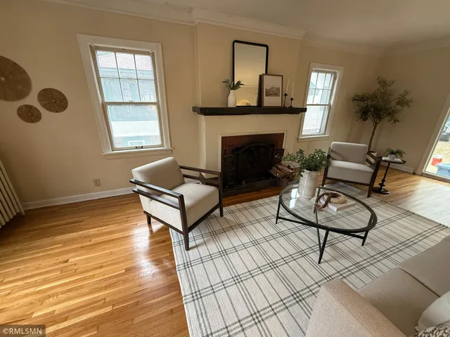 $329,900 | 1090 16th Avenue Southeast, Minneapolis, MN 55414