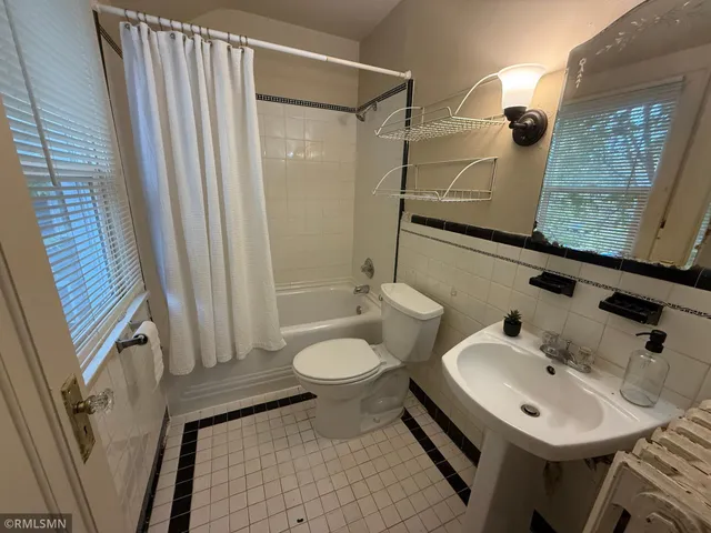 $329,900 | 1090 16th Avenue Southeast, Minneapolis, MN 55414