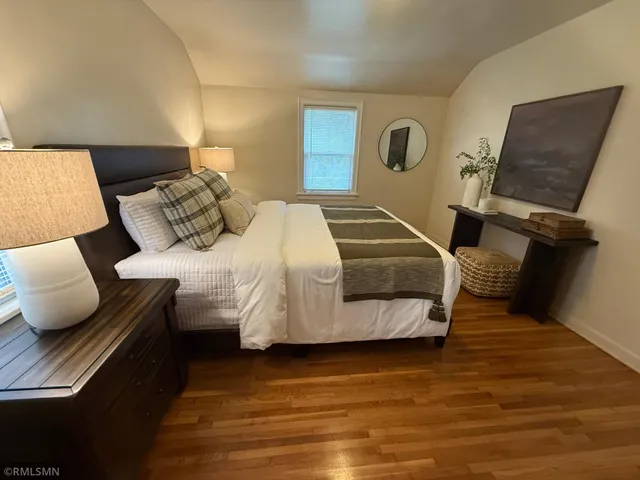 $329,900 | 1090 16th Avenue Southeast, Minneapolis, MN 55414