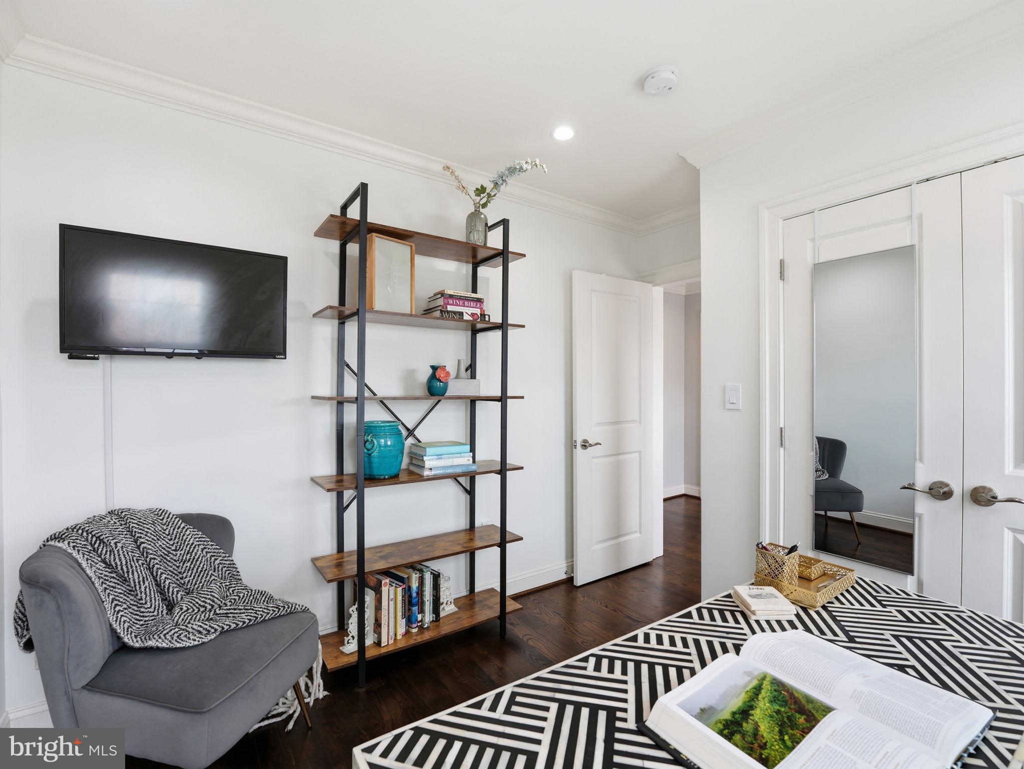 600 Harvard Street Northwest, Unit 2 Washington, DC 20001 - Photo 21 of 48