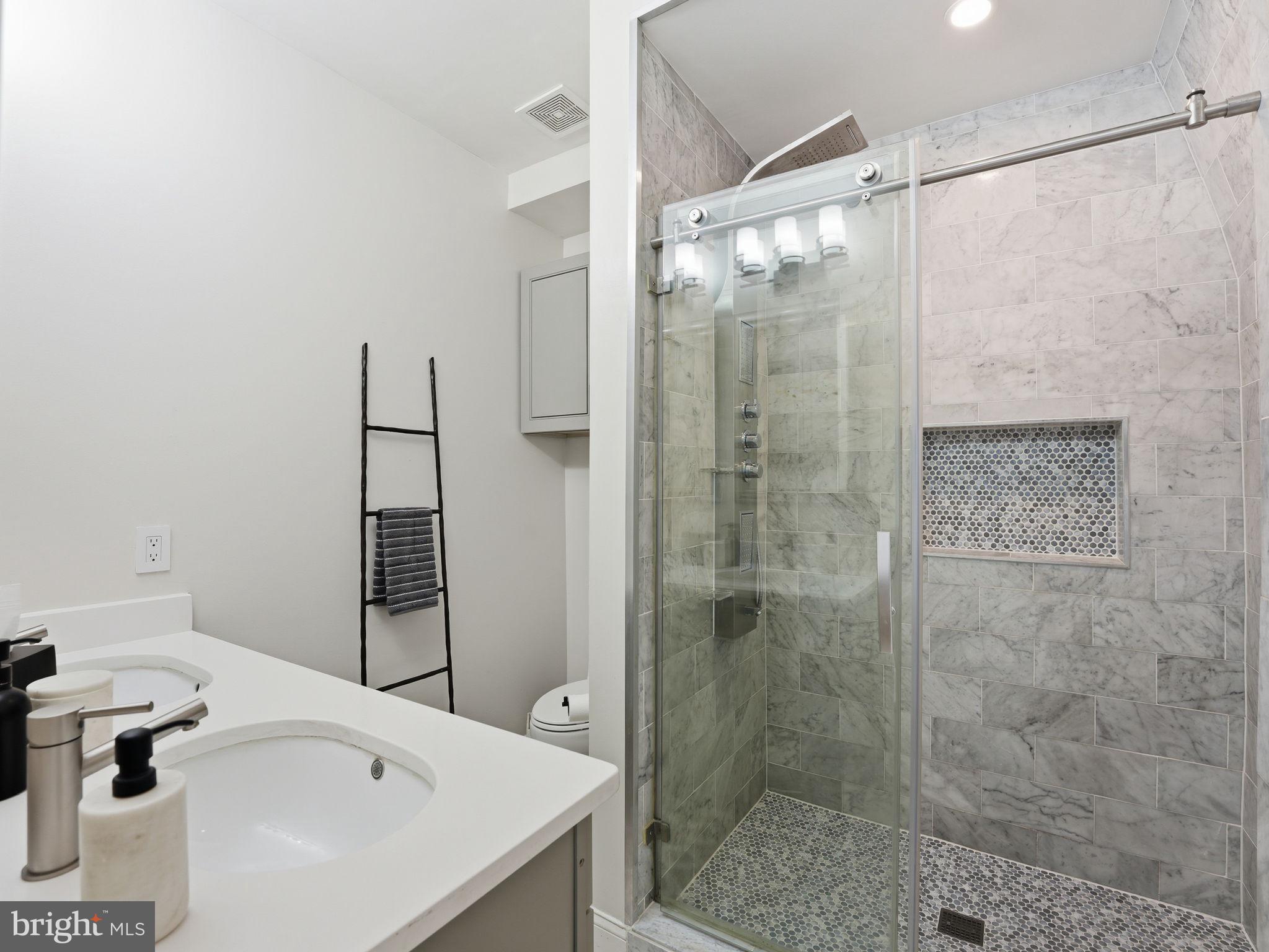 600 Harvard Street Northwest, Unit 2 Washington, DC 20001 - Photo 35 of 48