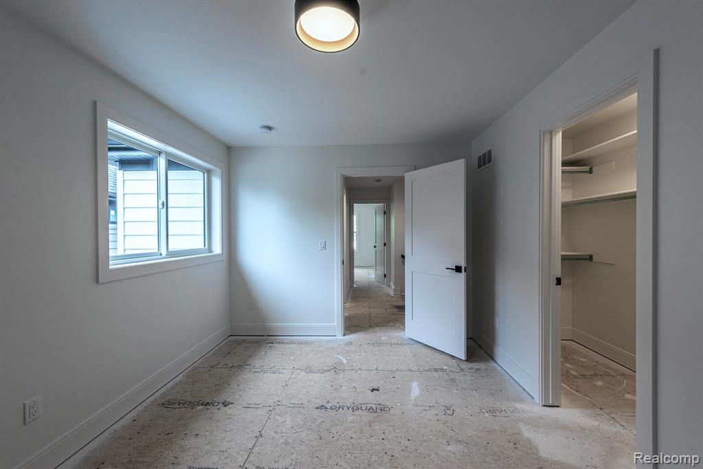 4107 Devon Road Royal Oak, MI 48073 - Photo 18 of 31
