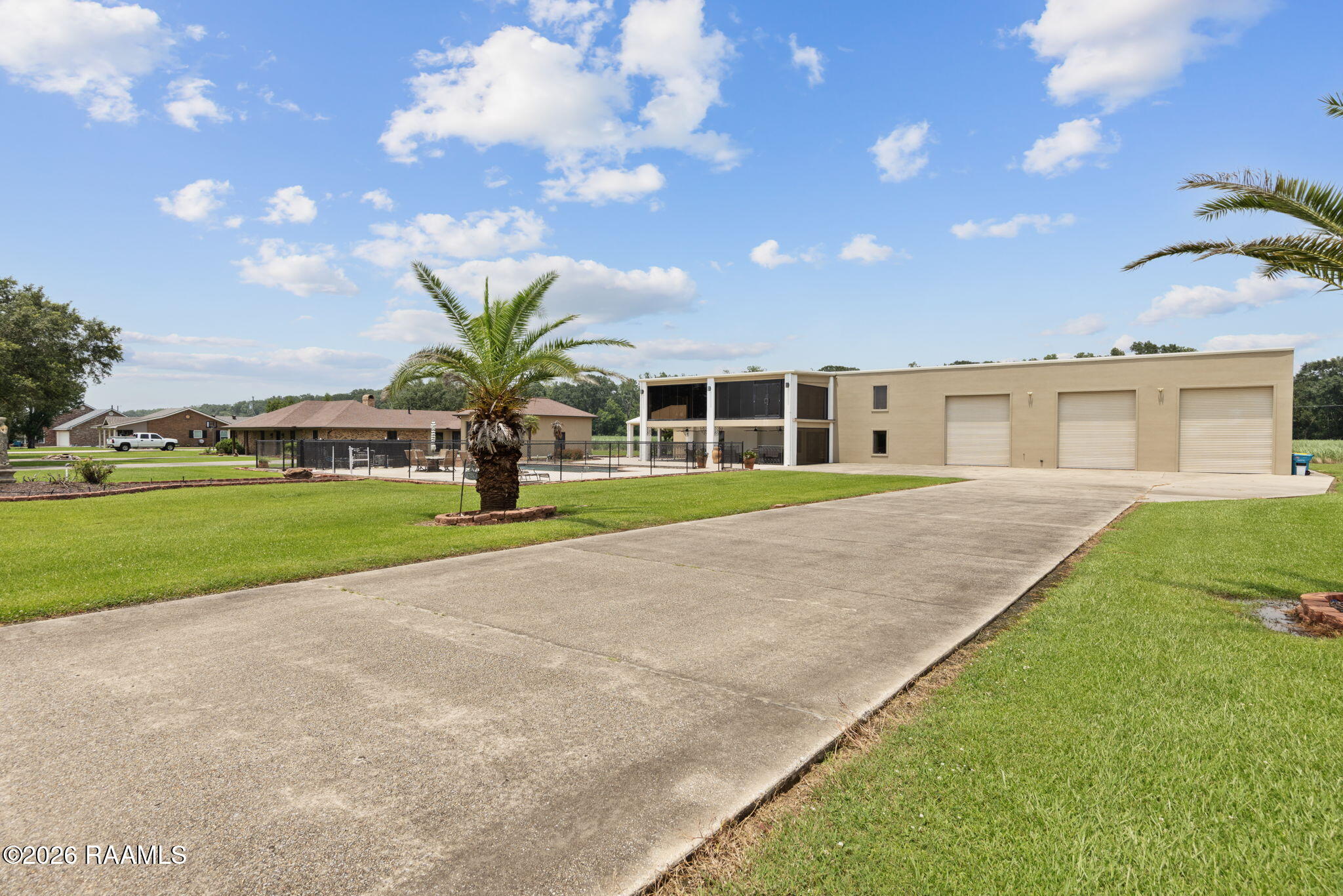 1024 Decoux Road St. Martinville, LA 70582 - Photo 5 of 59