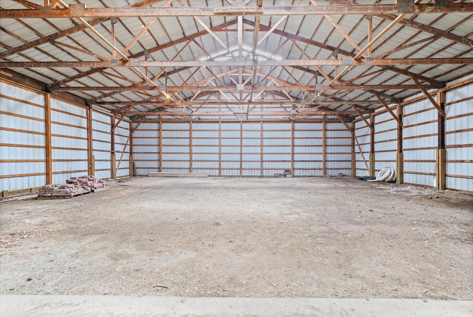 7961 North 3000 E Road Forrest, IL 61741 - Photo 47 of 66 a view of an empty room with a window