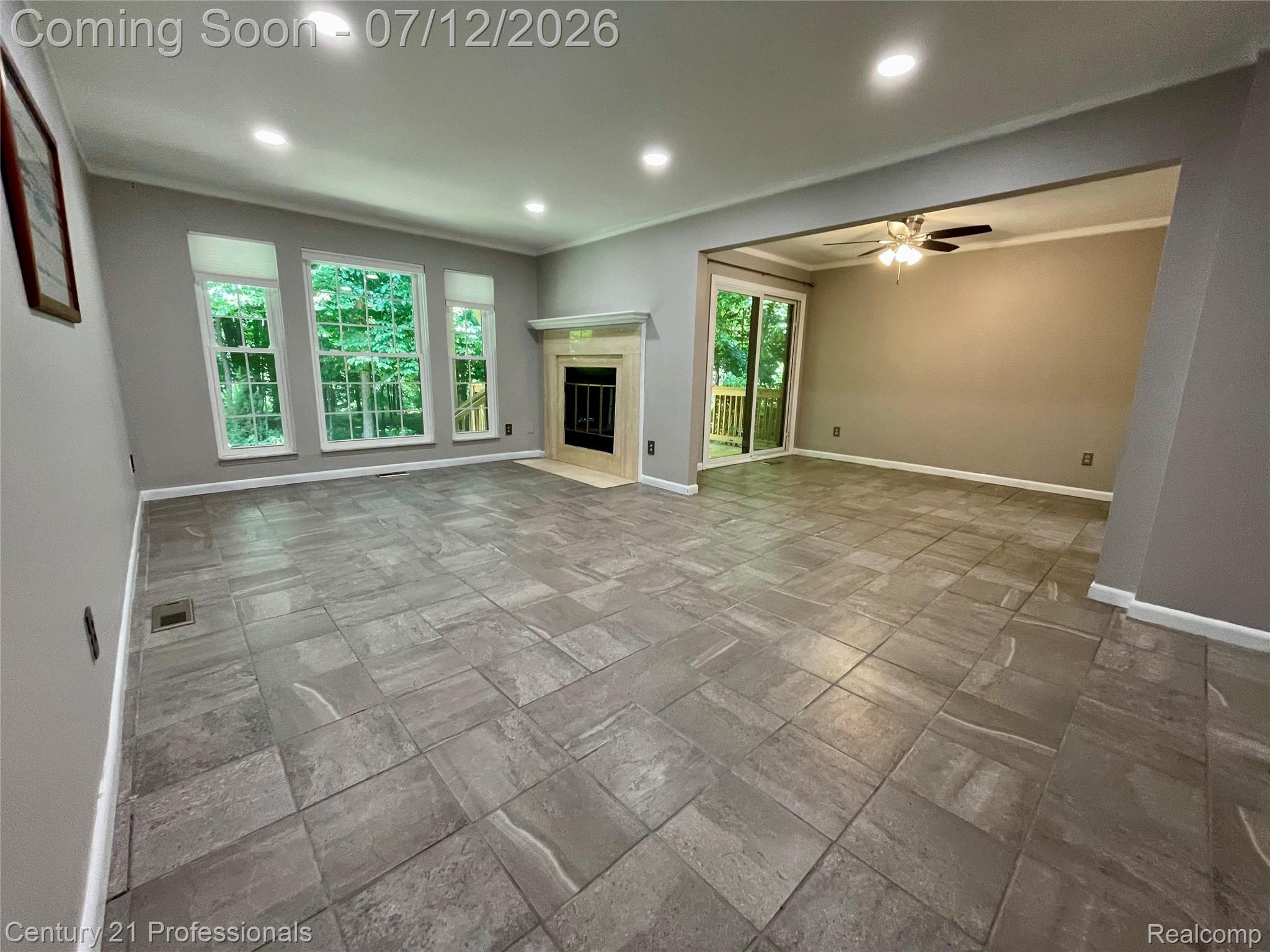 1816 Burning Bush Court Rochester, MI 48309 - Photo 7 of 38 17.jpg