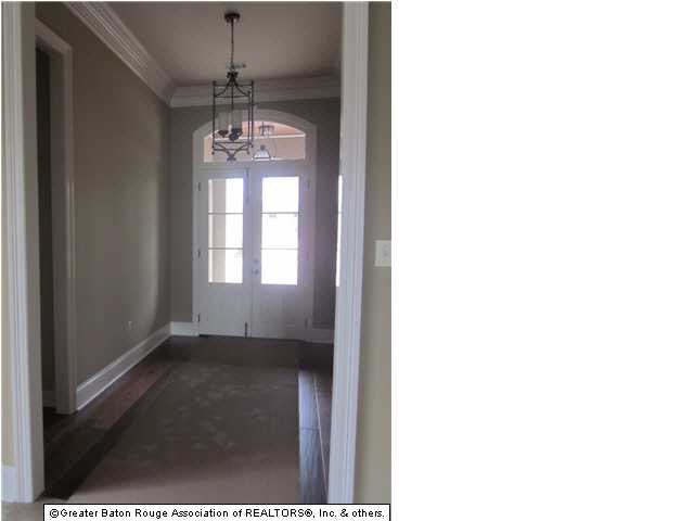 3210 Rue D Orleans Baton Rouge, LA 70810 - Photo 2 of 13 Gallery Image 2