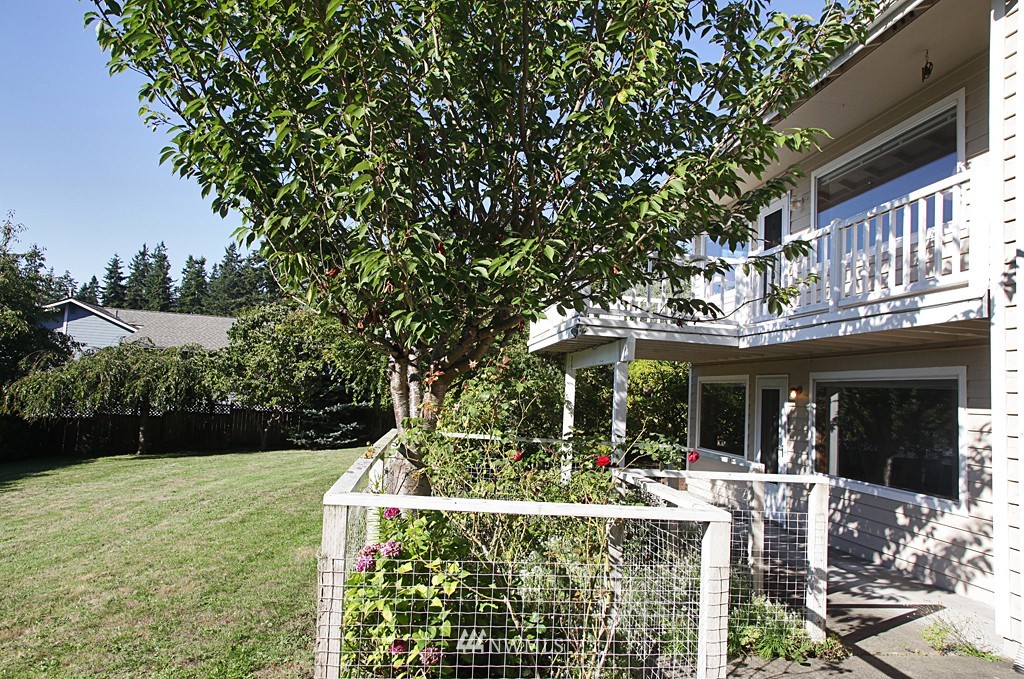 1481 Lancaster Road Freeland, WA 98249 - Photo 20 of 22