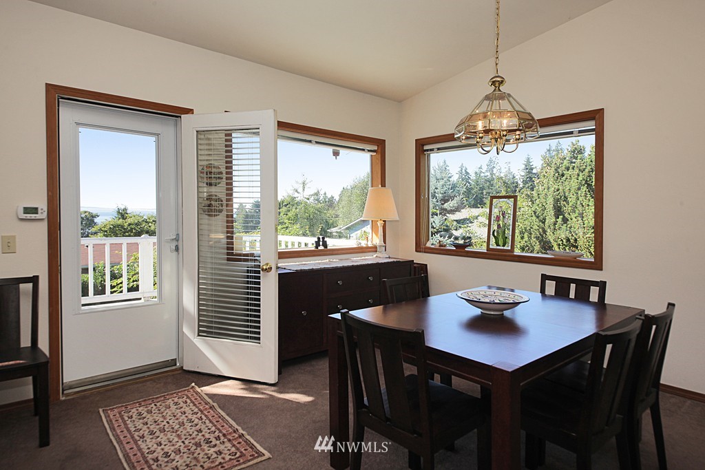 1481 Lancaster Road Freeland, WA 98249 - Photo 4 of 22