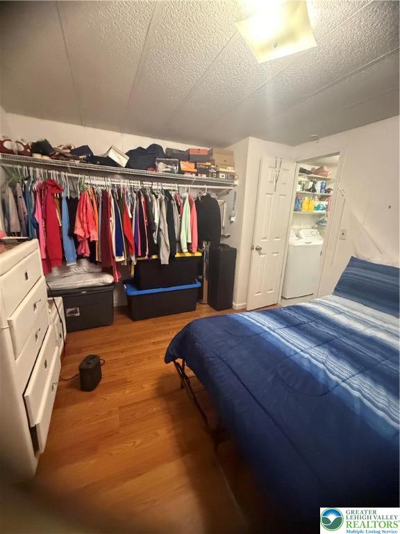 17 Bordic Road Reading, PA 19606 - Photo 13 of 19 a bedroom with a bed and cabinets