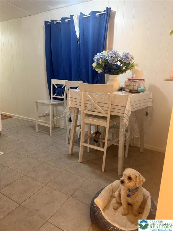 17 Bordic Road Reading, PA 19606 - Photo 6 of 19 a dining room with furniture and wooden floor
