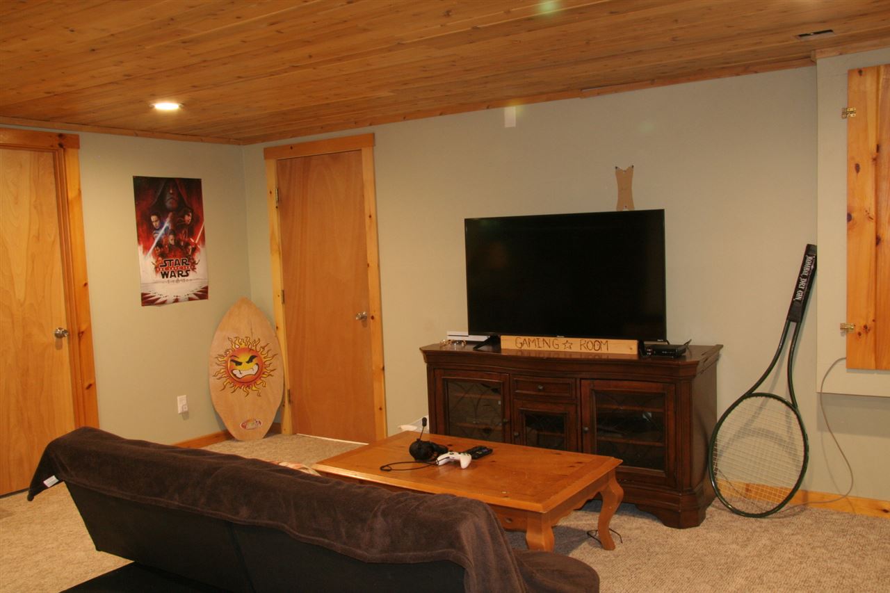 141 Sylvain Road St. Johnsbury, VT 05819 - Photo 26 of 34 Gallery Image 26
