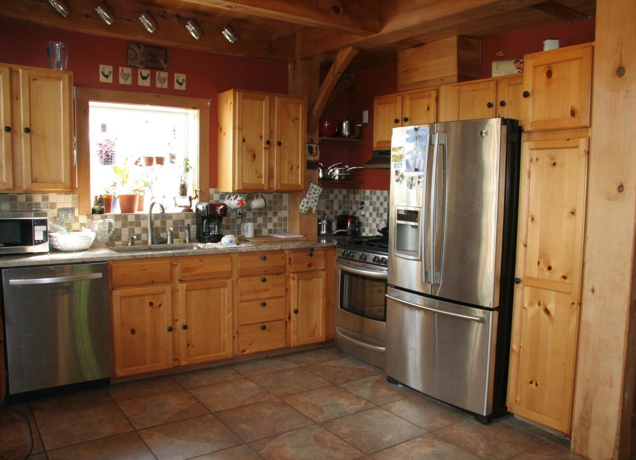 141 Sylvain Road St. Johnsbury, VT 05819 - Photo 7 of 34 Gallery Image 7