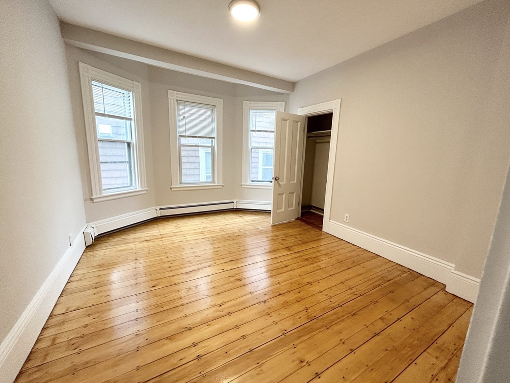 12 Buttonwood Street, Unit 2 Boston, MA 02125 - Photo 4 of 9