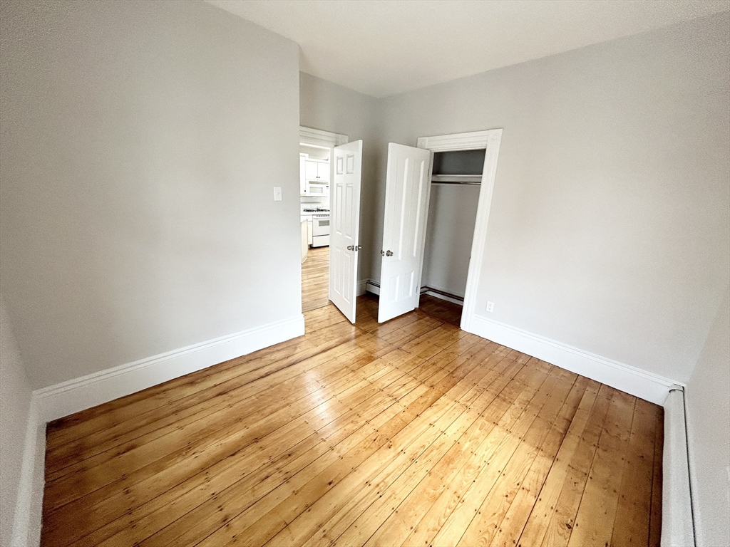 12 Buttonwood Street, Unit 2 Boston, MA 02125 - Photo 6 of 9